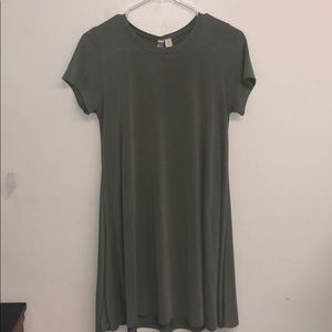 Francesca’s t-shirt dress